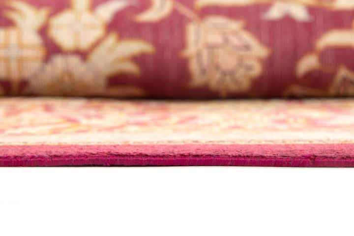 6' 7 x 9' 10 Ghom Silk Rug