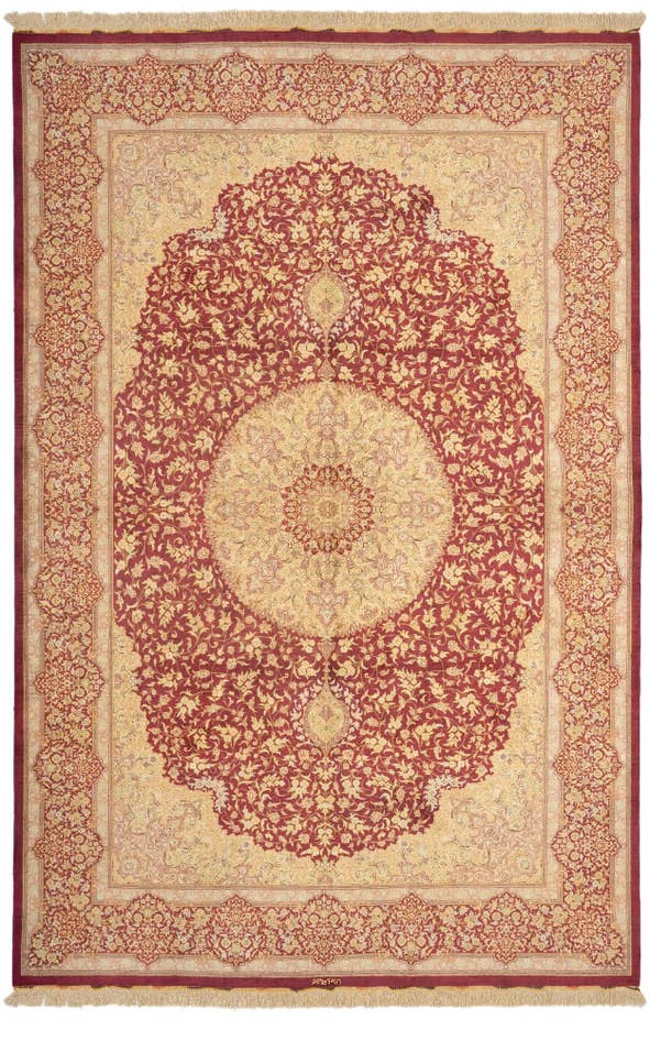 Detail image of 6' 7 x 9' 10 Ghom Silk Rug