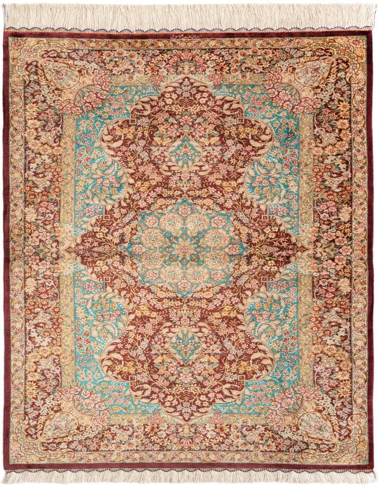 Detail image of 3' 3 x 4' 11 Ghom Silk Rug