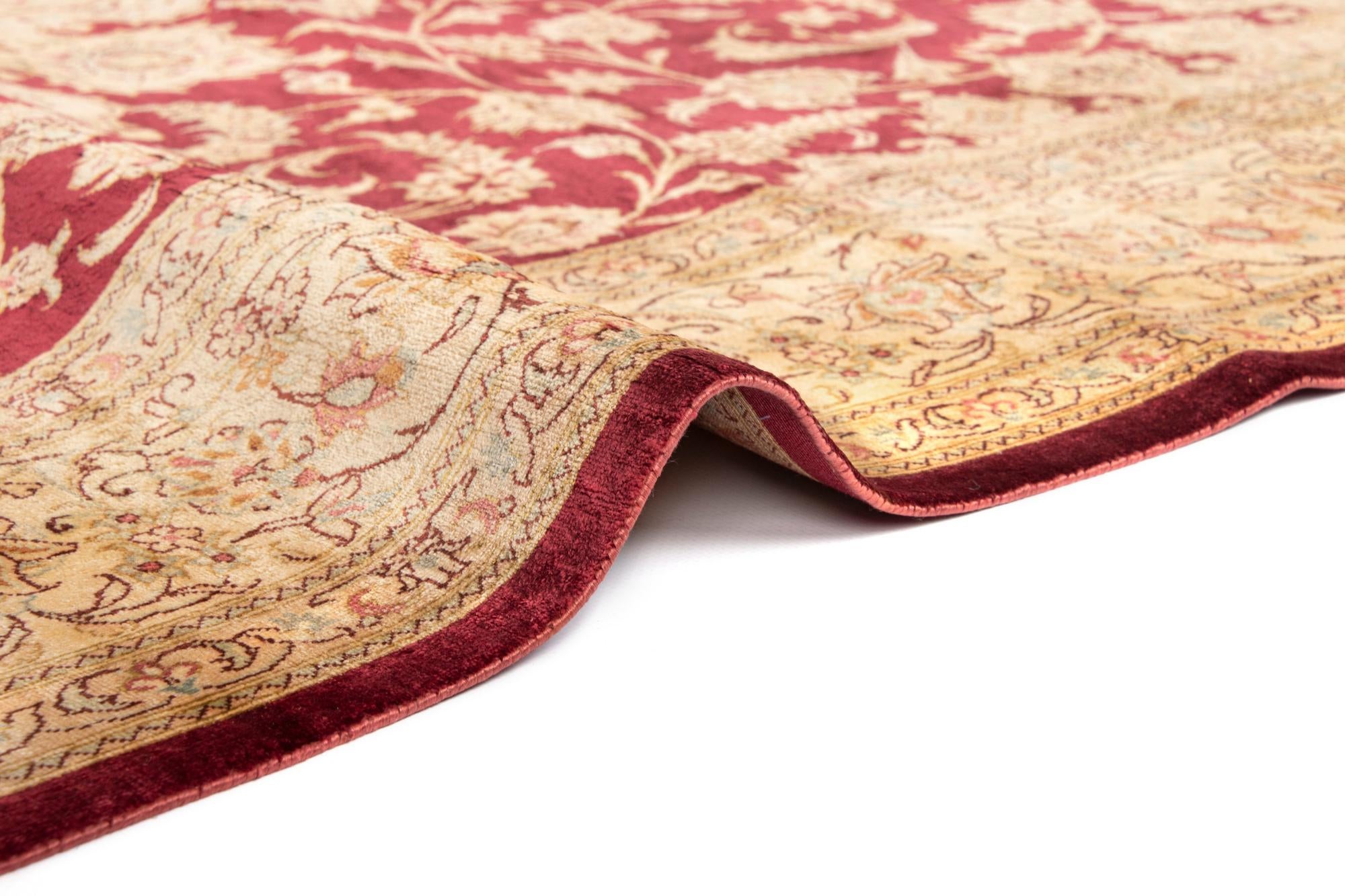 4' 4 x 6' 5 Ghom Silk Rug