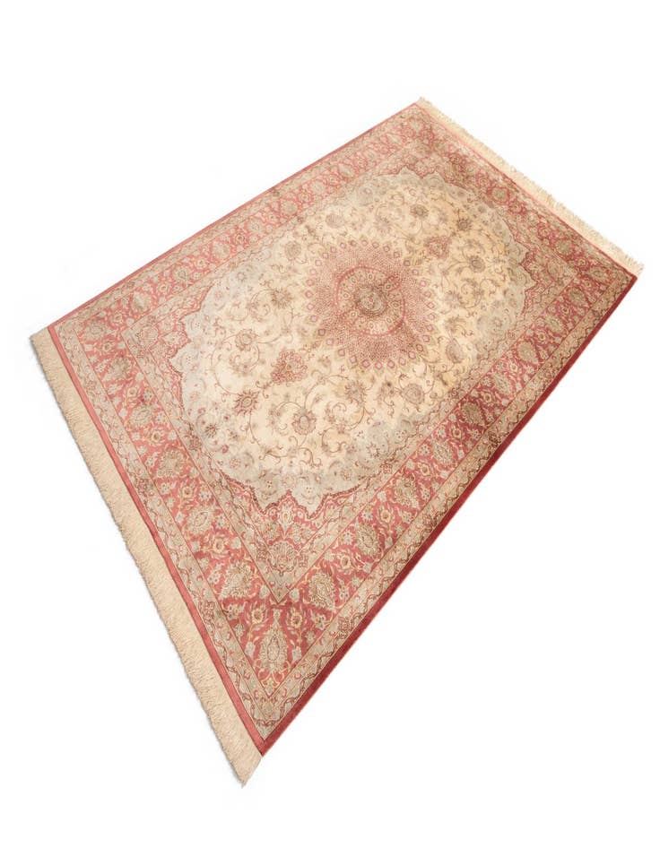 Detail image of 5' 3 x 8' Ghom Silk Rug