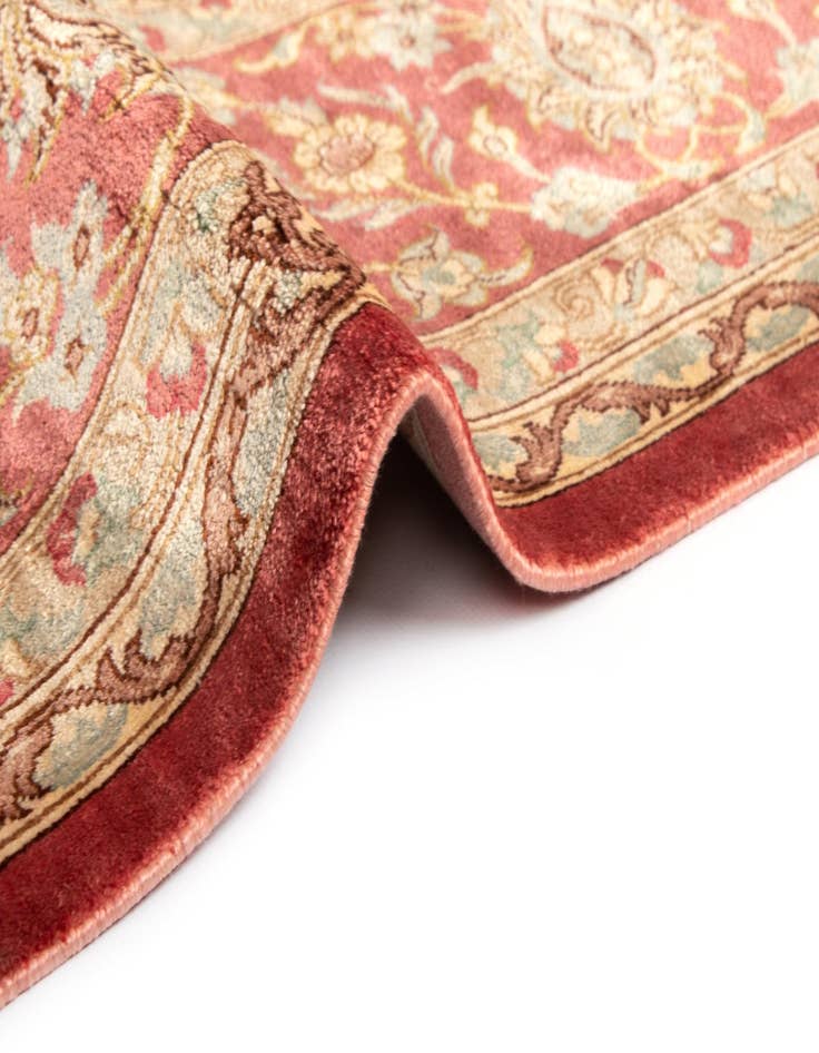 Detail image of 5' 3 x 8' Ghom Silk Rug