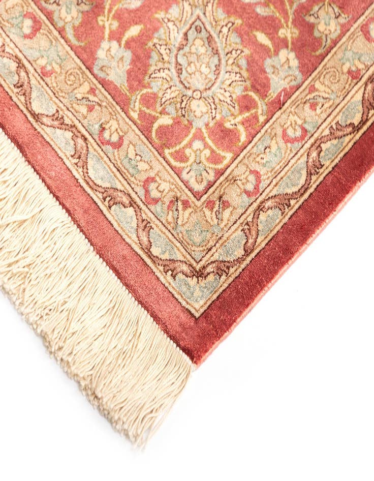 Detail image of 5' 3 x 8' Ghom Silk Rug