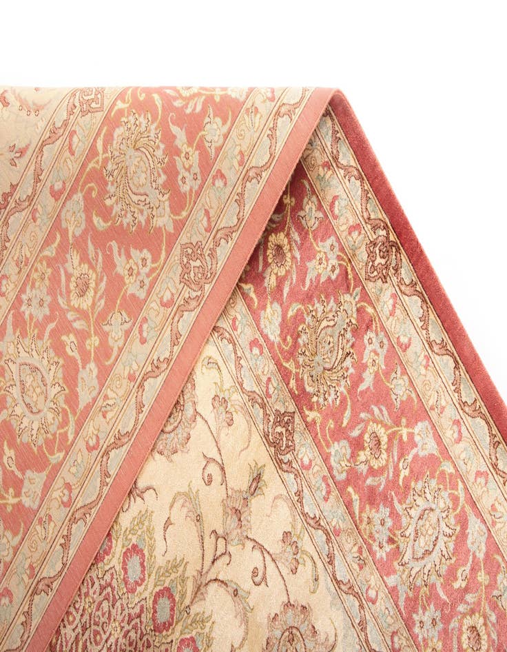 Detail image of 5' 3 x 8' Ghom Silk Rug