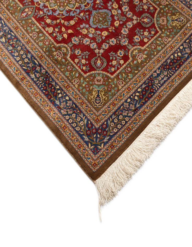 Detail image of 2' 7 x 4' Ghom Silk Rug