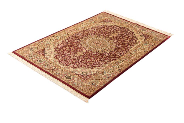 Detail image of 3' 3 x 4' 11 Ghom Silk Rug