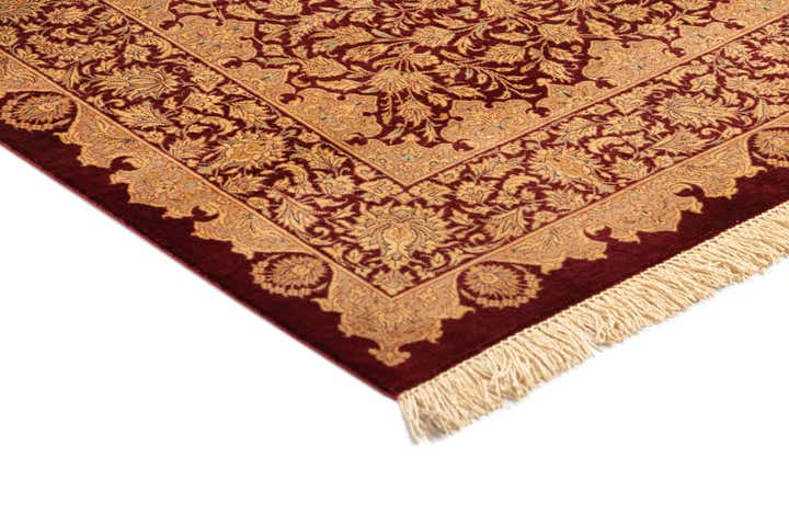 100cm x 150cm Ghom Silk Rug