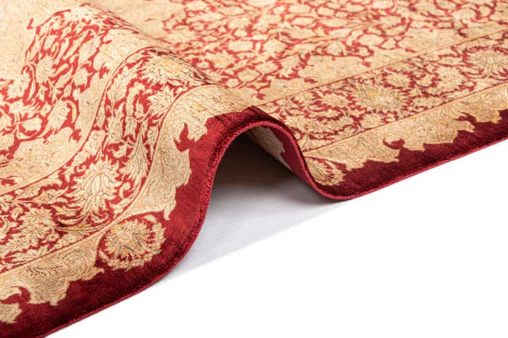 100cm x 150cm Ghom Silk Rug