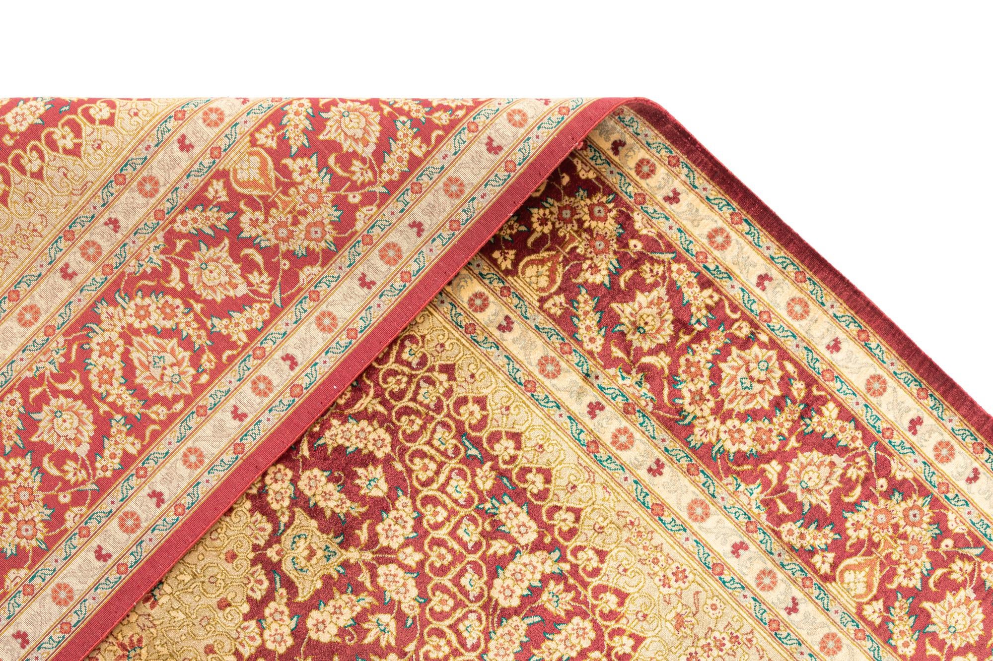 4' 4 x 6' 7 Ghom Silk Rug