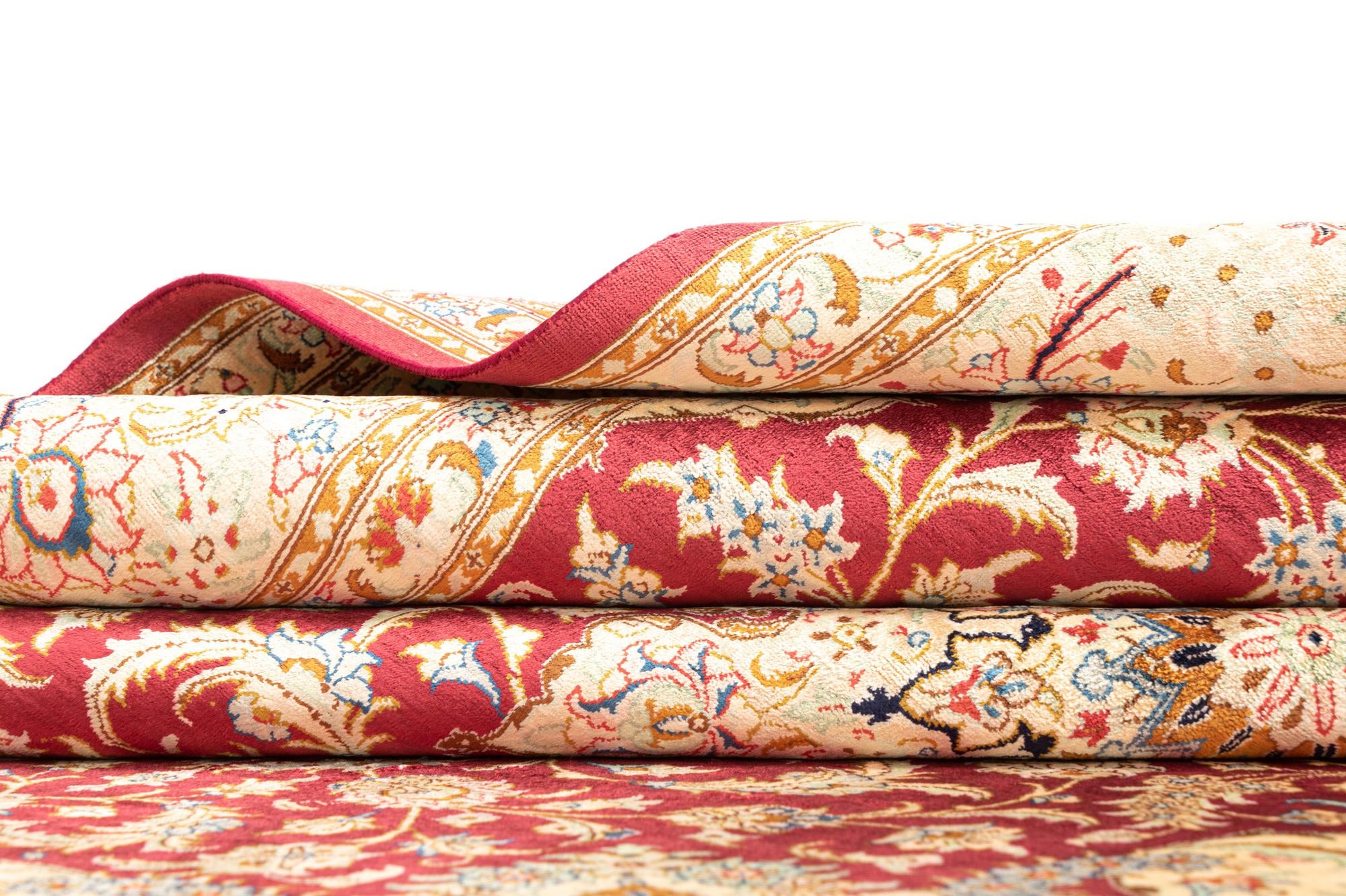4' 4 x 6' 8 Ghom Silk Rug