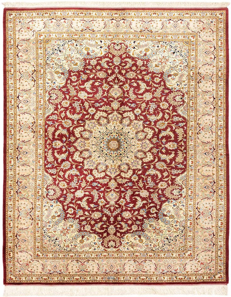 Detail image of 4' 4 x 6' 8 Ghom Silk Rug