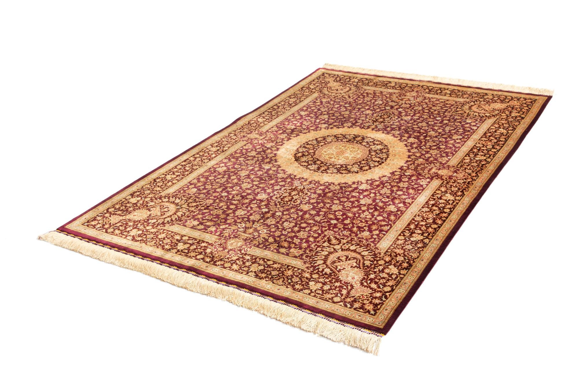 4' 4 x 6' 6 Ghom Silk Rug