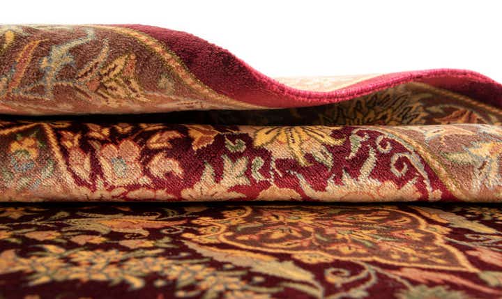 2' 7 x 4' 2 Ghom Silk Rug