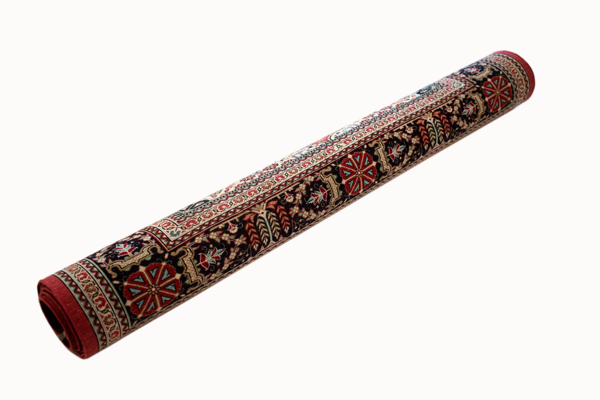 2' 7 x 3' 10 Ghom Silk Rug