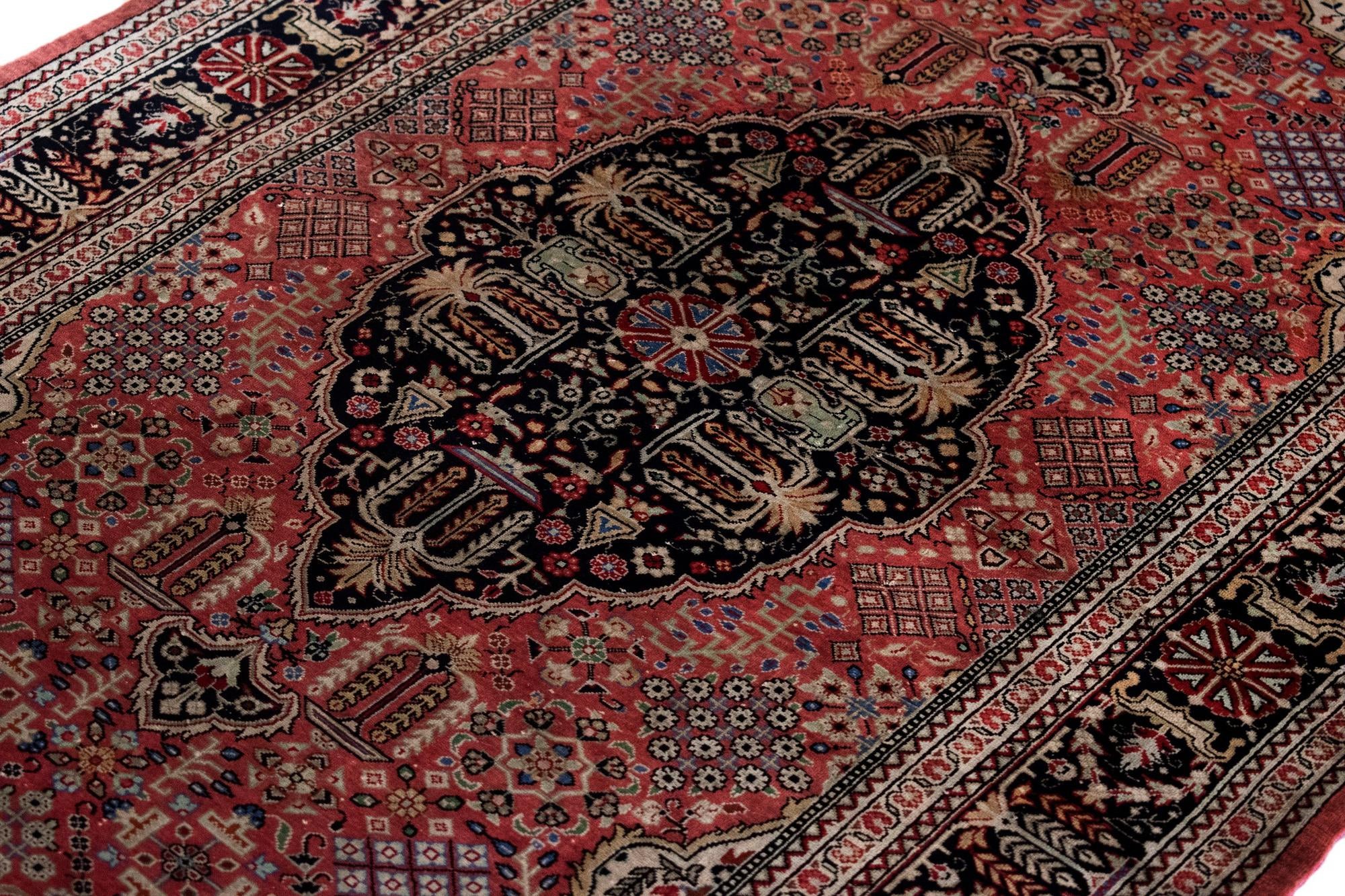 2' 7 x 3' 10 Ghom Silk Rug
