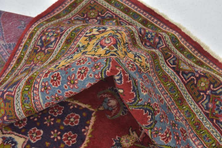 7' x 10' 10 Hand Knotted Golpayegan Persian Wool Rug