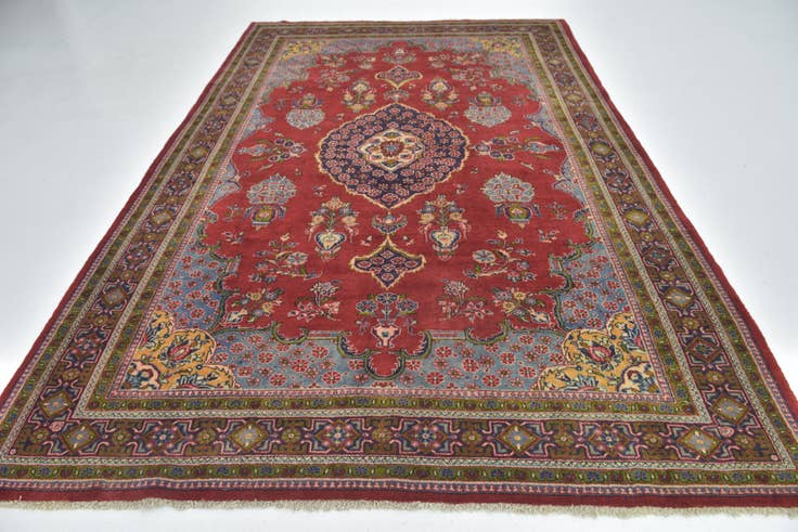 Detail image of 7' x 10' 10 Hand Knotted Golpayegan Persian Wool Rug