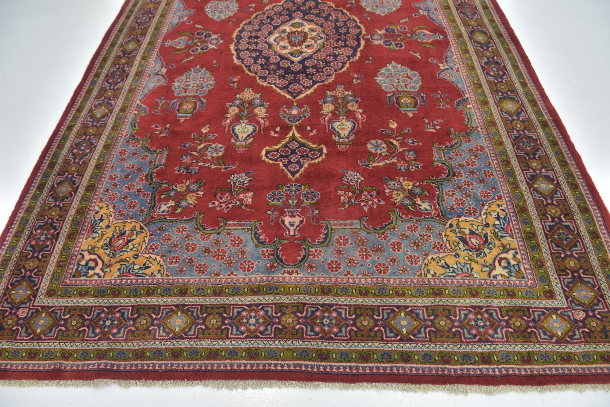7' x 10' 10 Hand Knotted Golpayegan Persian Wool Rug