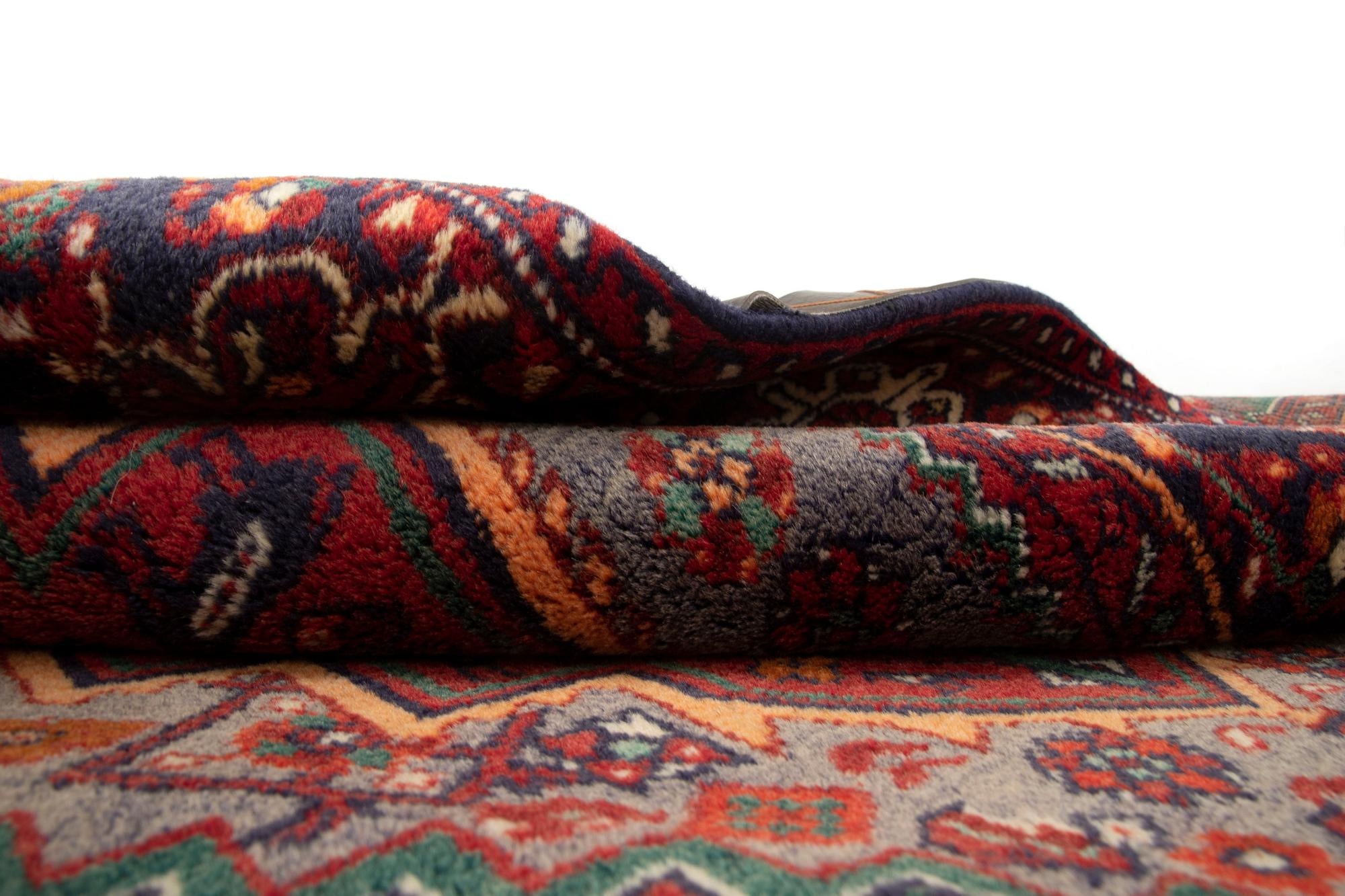 3' 7 x 4' 9 Hand Knotted Goltuk Persian Wool Rug