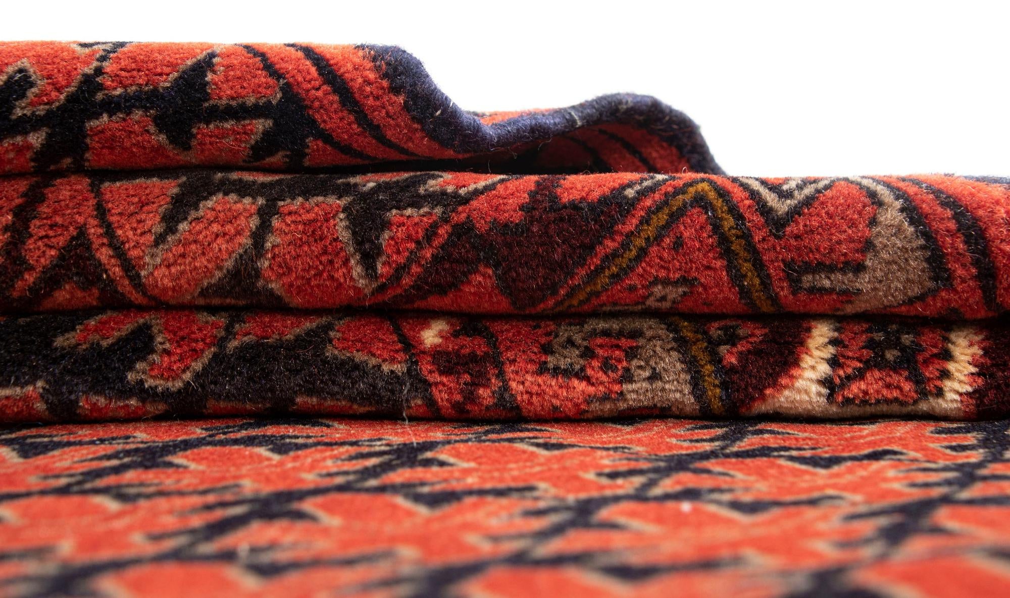 3' 3 x 4' 7 Gutchan Wool Rug