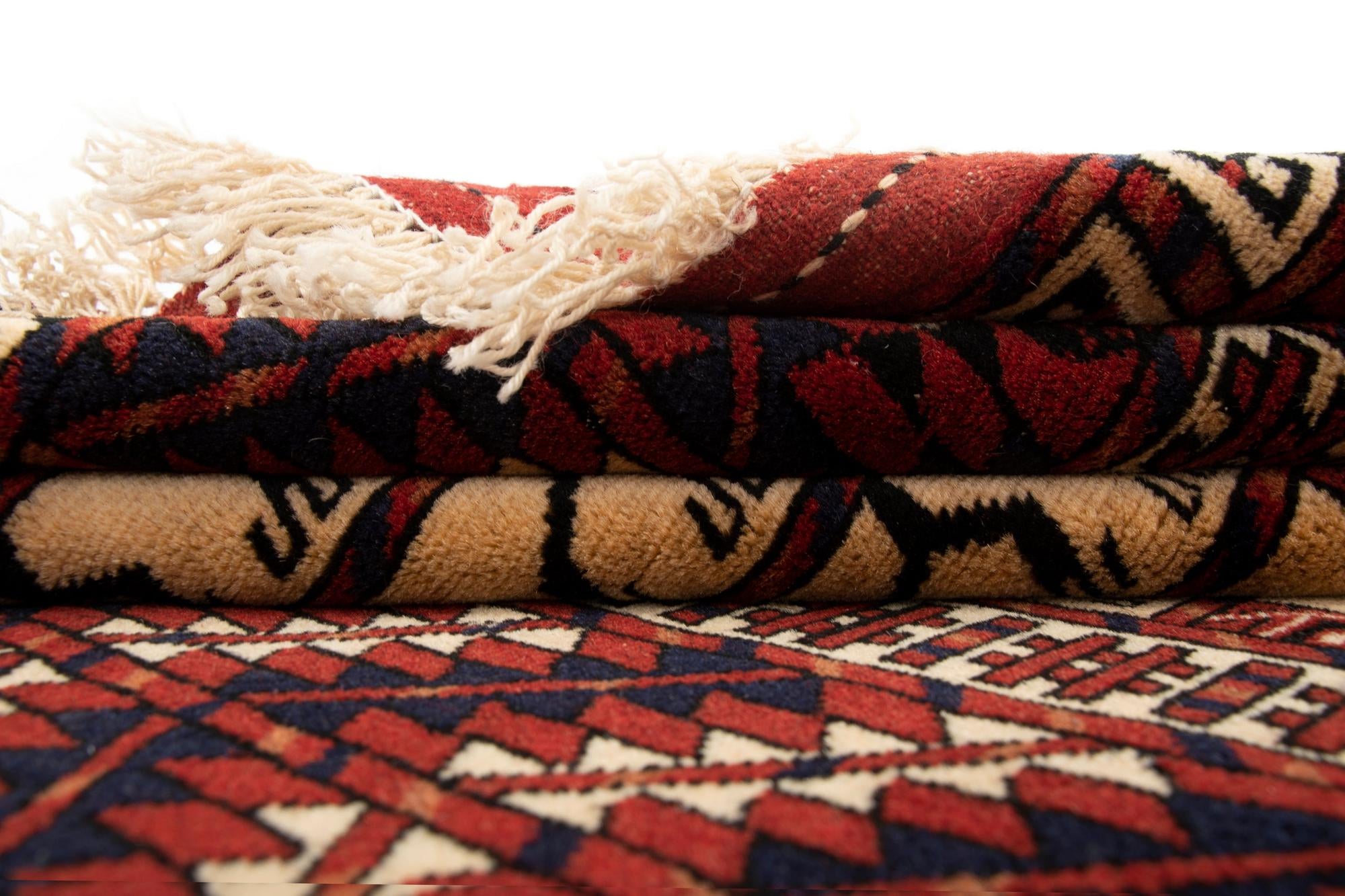 4' 5 x 6' 1 Hand Knotted Hacilou Wool Rug