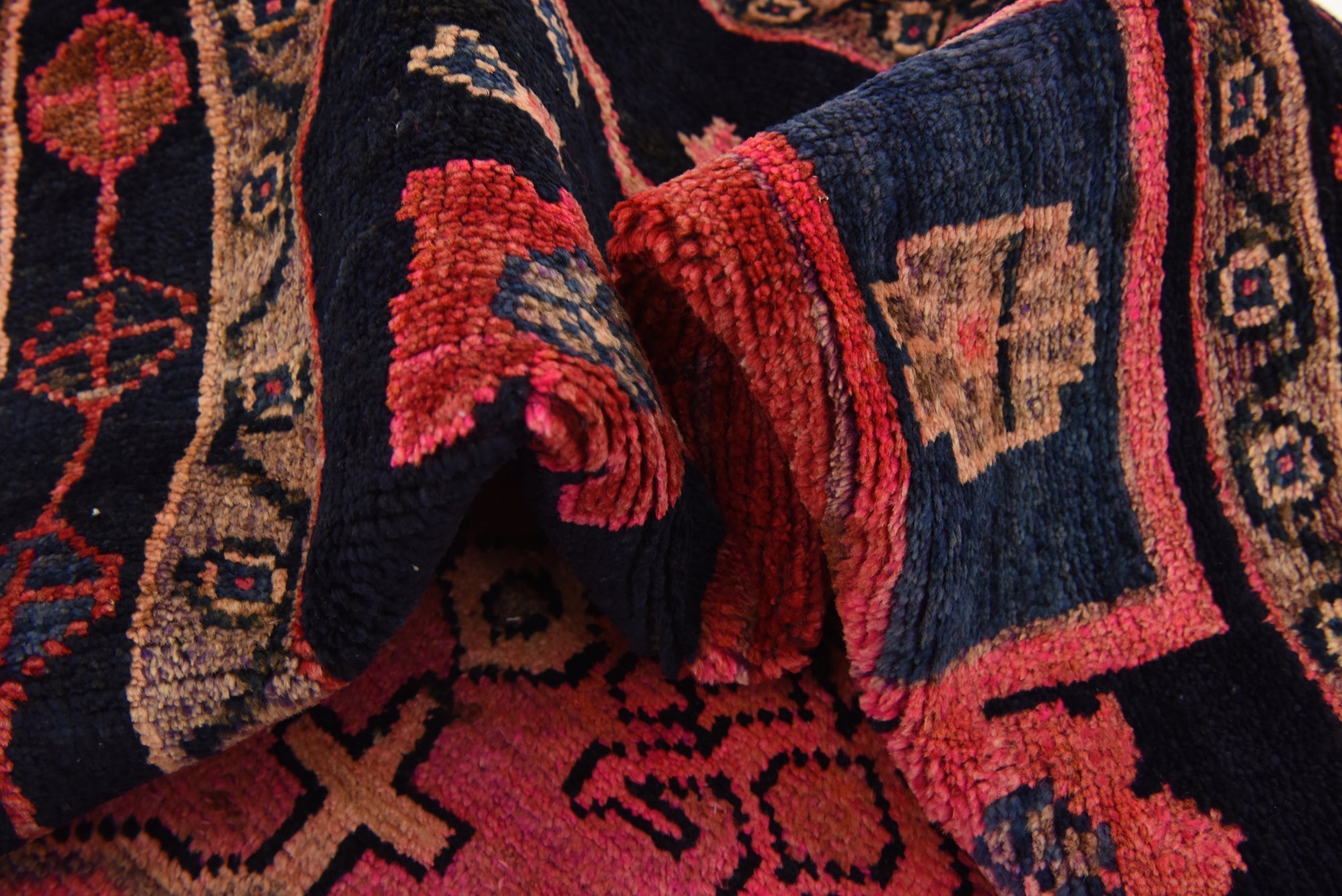4' 5 x 8' 6 Hand Knotted Hamedan Persian Wool Rug