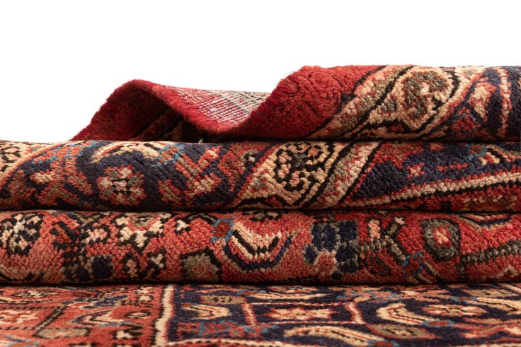 Detail image of 6' 10 x 10' 3 Hamedan Wool Rug