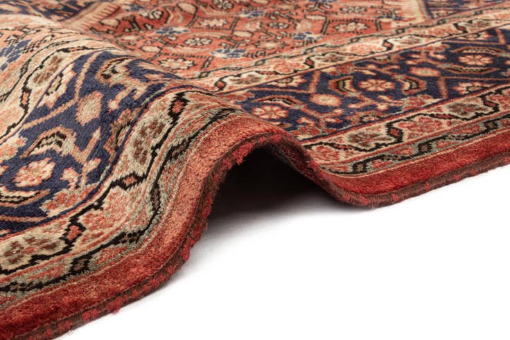 Detail image of 6' 9 x 10' 1 Hamedan Wool Rug