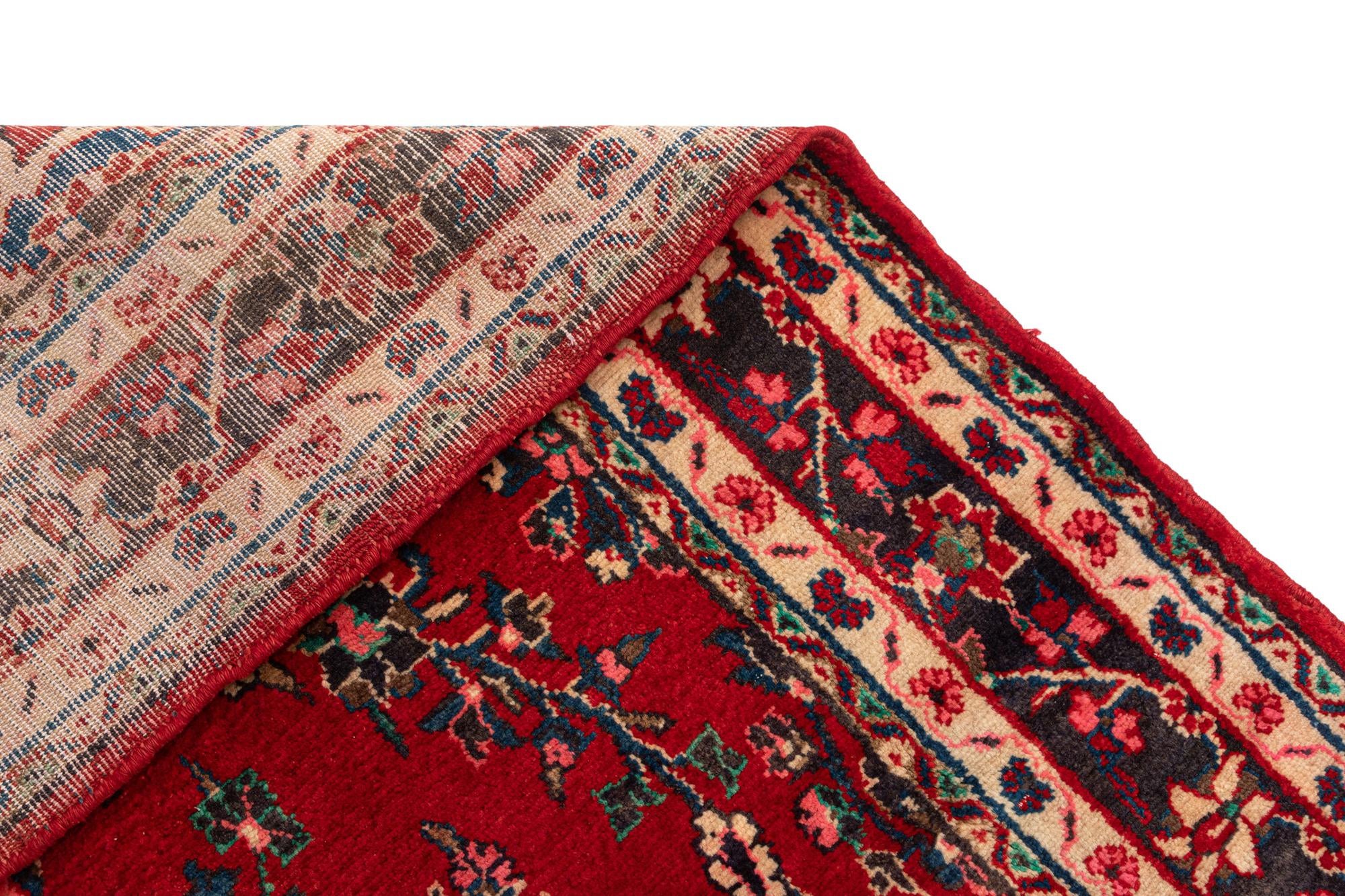 4' 6 x 9' 3 Hamedan Wool Rug