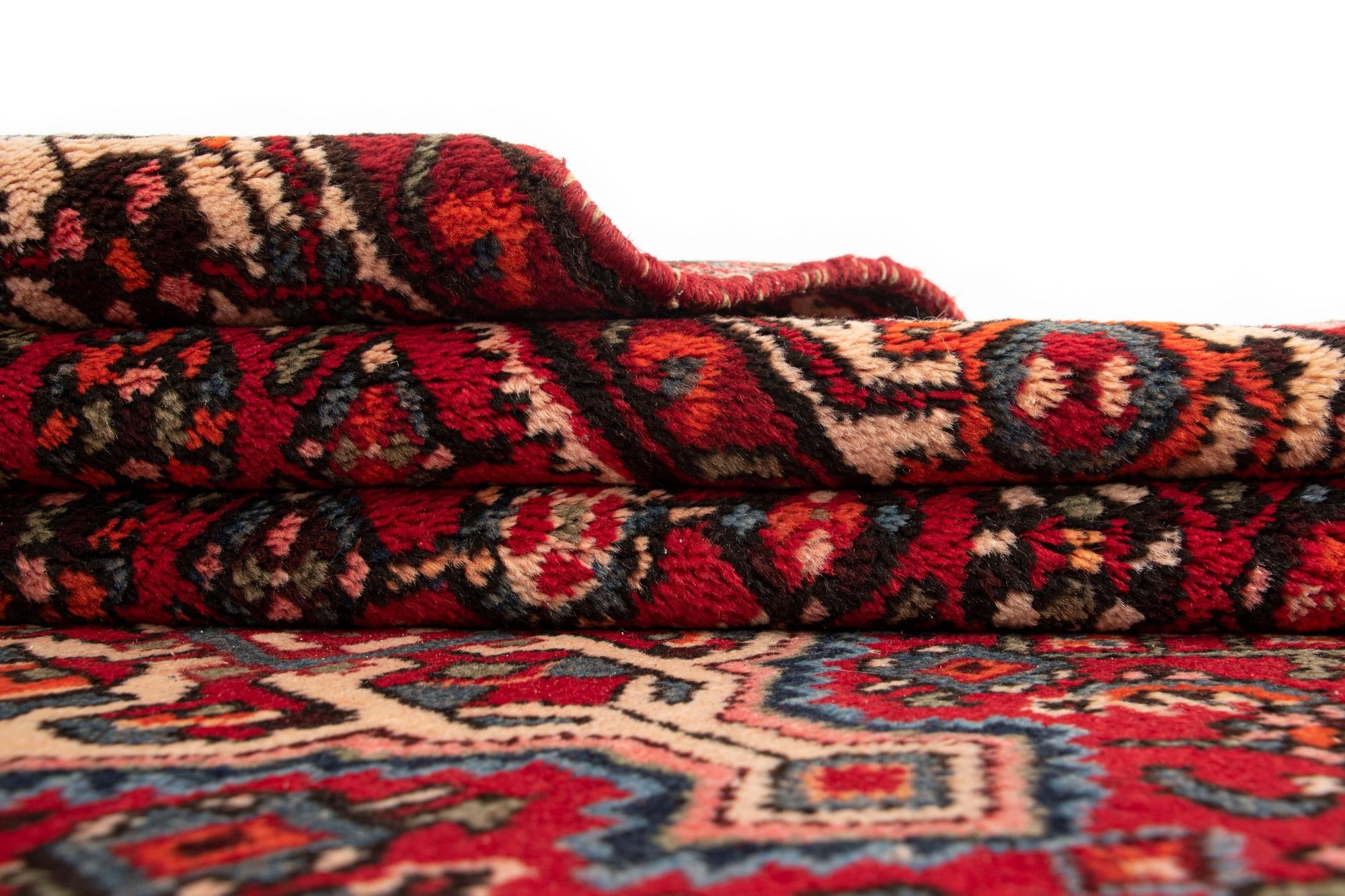 4' 9 x 6' 7 Hamedan Wool Rug
