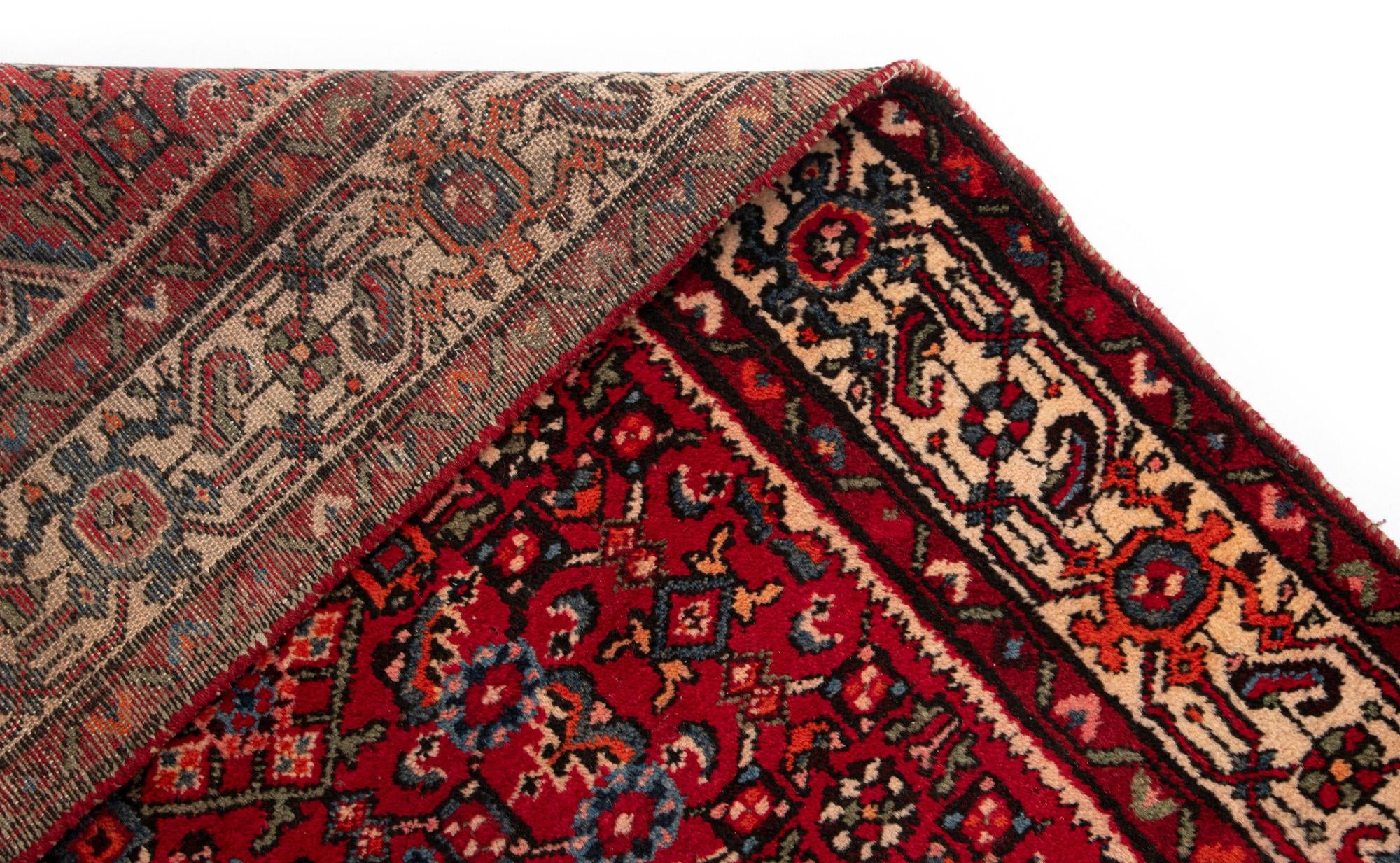 4' 9 x 6' 7 Hamedan Wool Rug