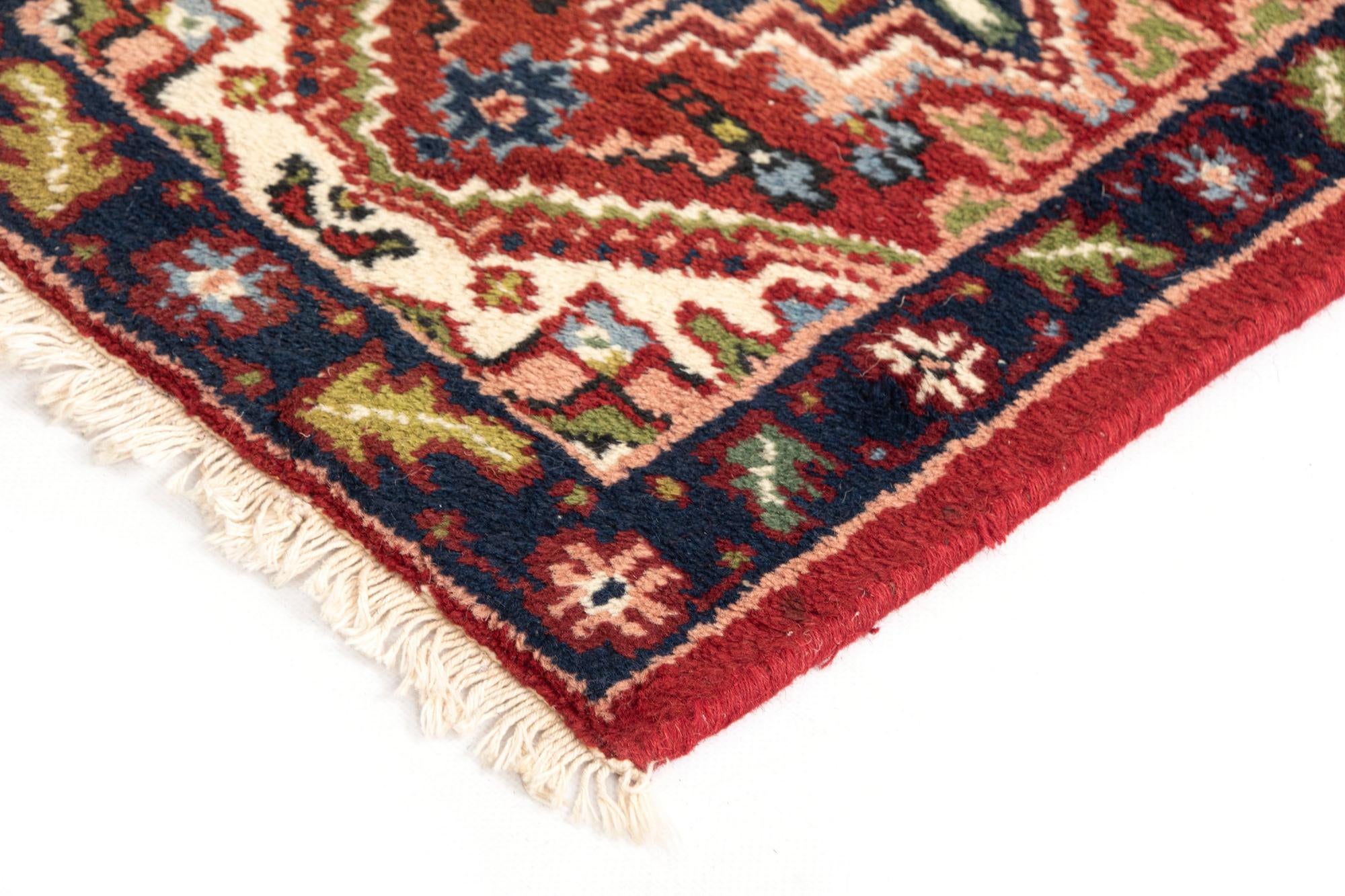 1' 4 x 2' Hamedan Wool Rug