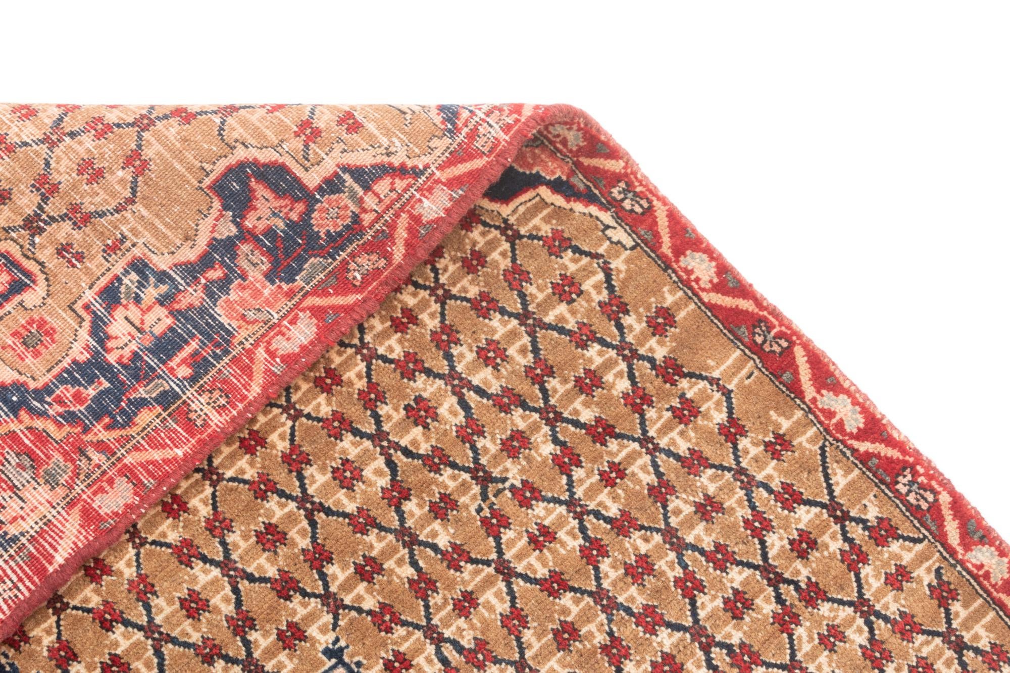 4' 1 x 7' 10 Hamedan Rug