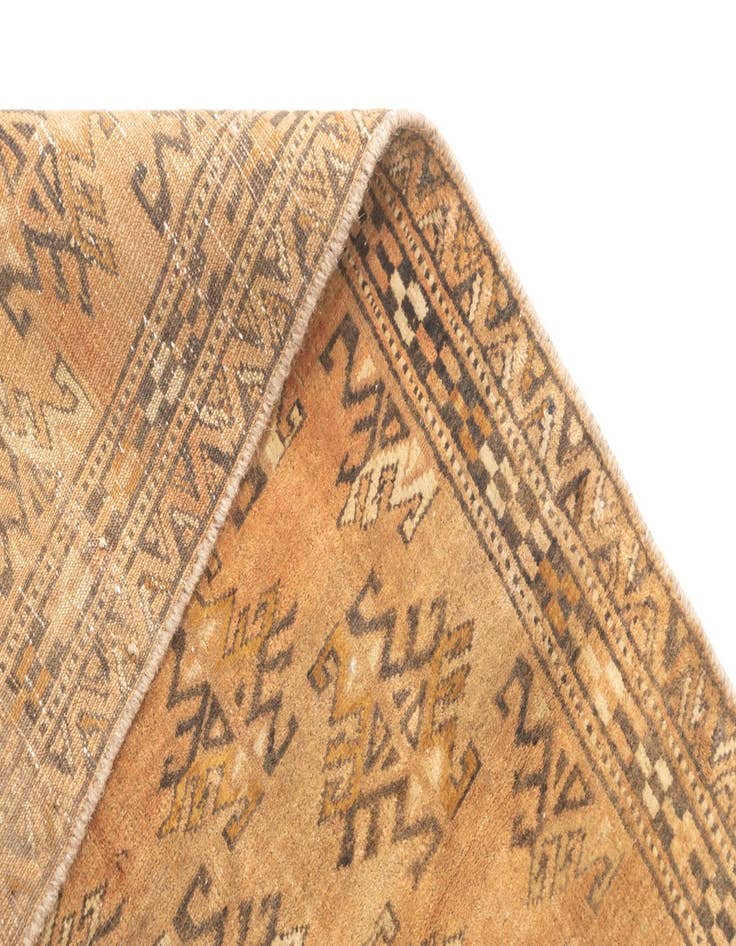 Detail image of 3' 4 x 5' Hamedan Rug