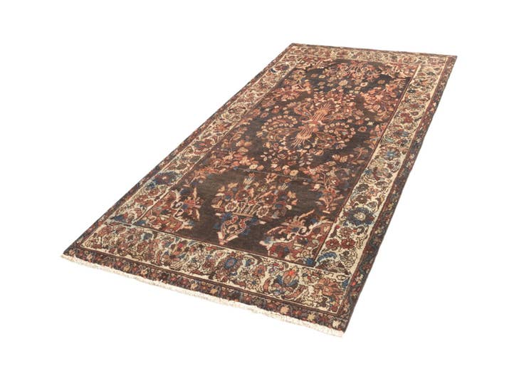 Detail image of 4' 5 x 9' 2 Hamedan Rug