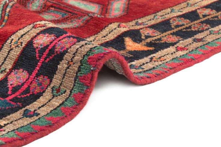 Detail image of 4' 8 x 8' 3 Hamedan Rug