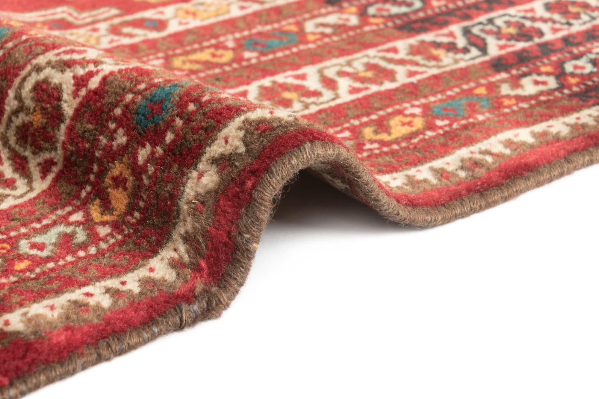 3' 1 x 4' 11 Hamedan Rug