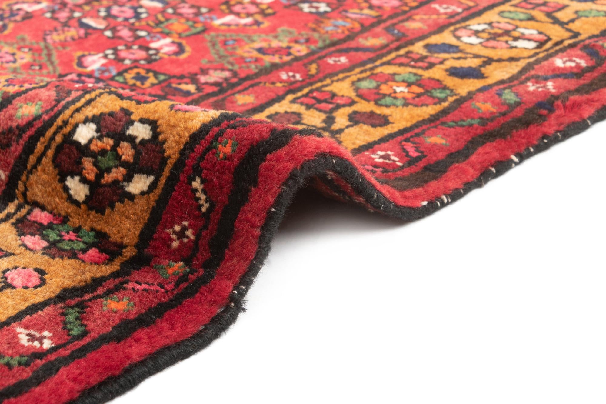 4' 1 x 6' 8 Hamedan Rug
