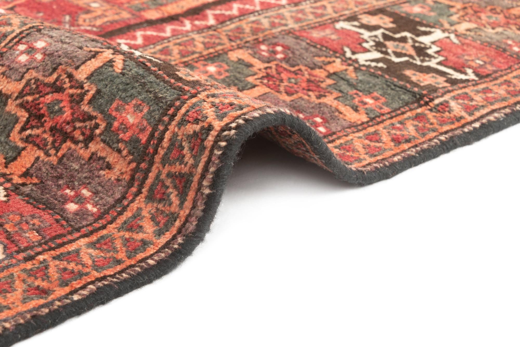 4' x 9' Hamedan Rug