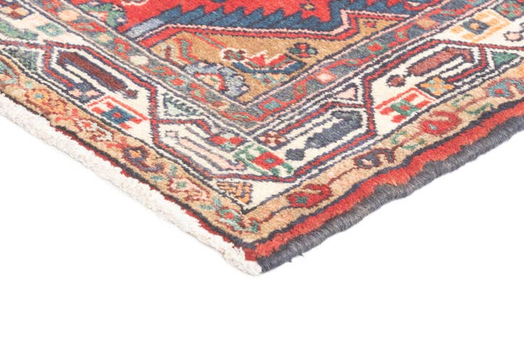 Detail image of 2' 9 x 6' Hamedan Rug
