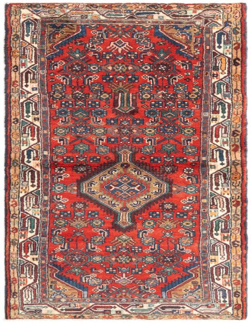 Detail image of 2' 9 x 6' Hamedan Rug