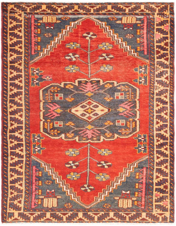 Detail image of 3' 9 x 7' 4 Hamedan Rug