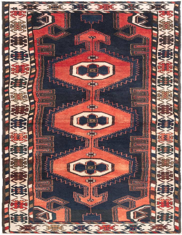 Detail image of 3' 7 x 9' 8 Hamedan Rug