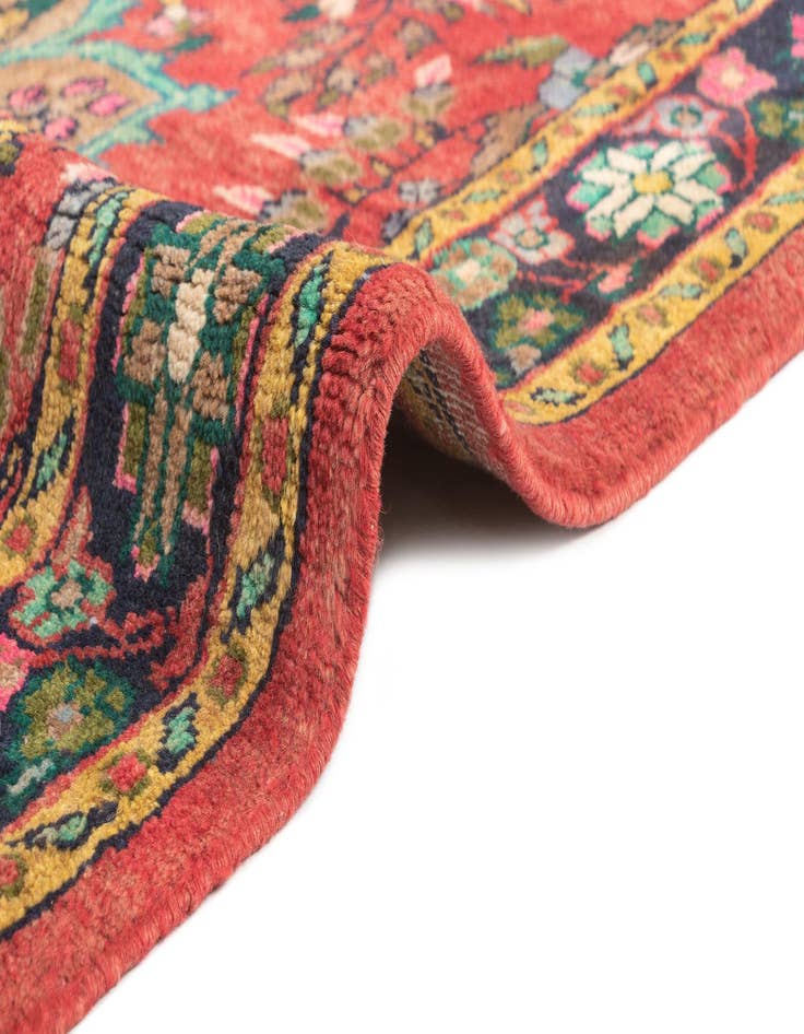 Detail image of 3' 4 x 9' 6 Hamedan Rug