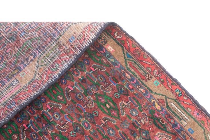Detail image of 4' 8 x 9' 3 Hamedan Rug