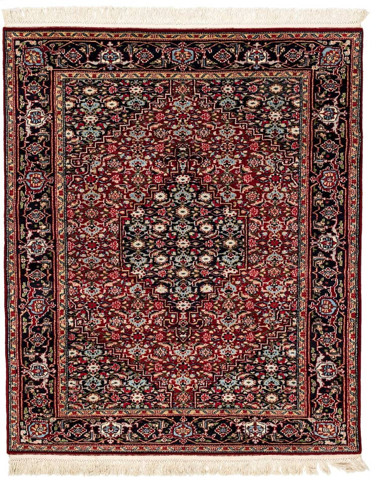 Detail image of 4' x 6' 1 Hand Knotted Hamedan Wool Rug