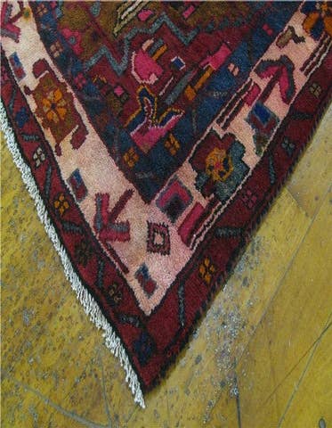 Detail image of 6' 5 x 9' 11 Hand Knotted Hamedan Persian Wool Rug
