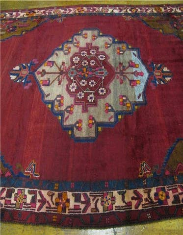 Detail image of 6' 5 x 9' 11 Hand Knotted Hamedan Persian Wool Rug