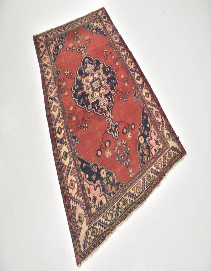 Detail image of 4' 5 x 6' 8 Hand Knotted Hamedan Persian Wool Rug