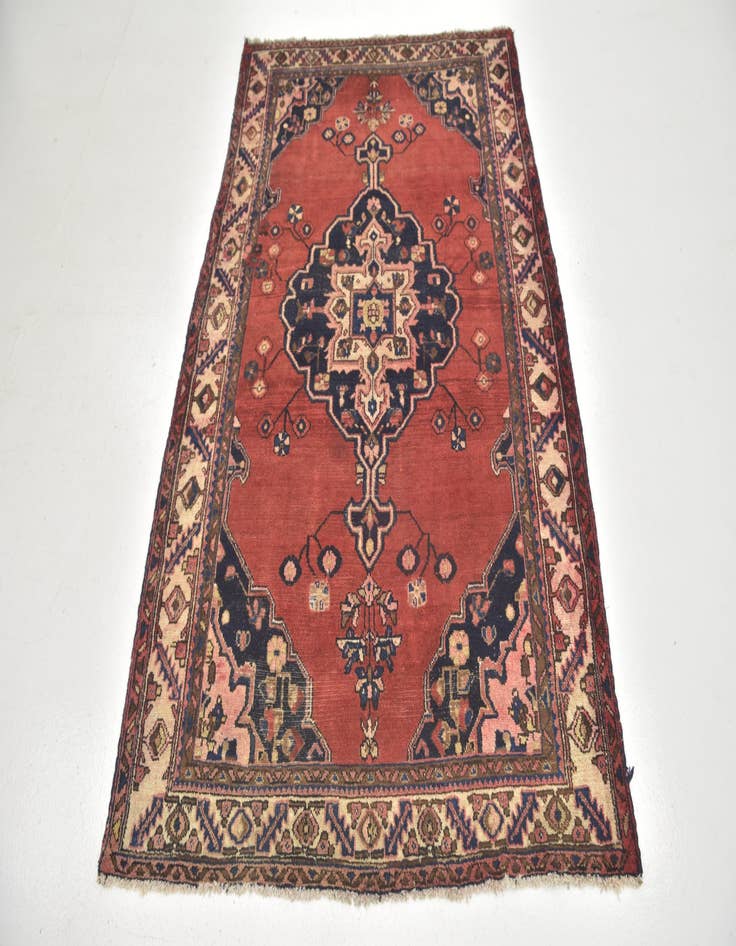 Detail image of 4' 5 x 6' 8 Hand Knotted Hamedan Persian Wool Rug